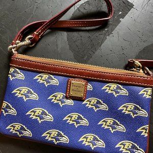 Dooney & Burke Baltimore Raven's clutch